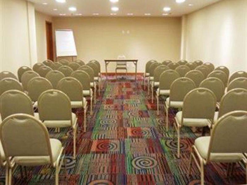 Hotel Comfort Campos dos Goytacazes